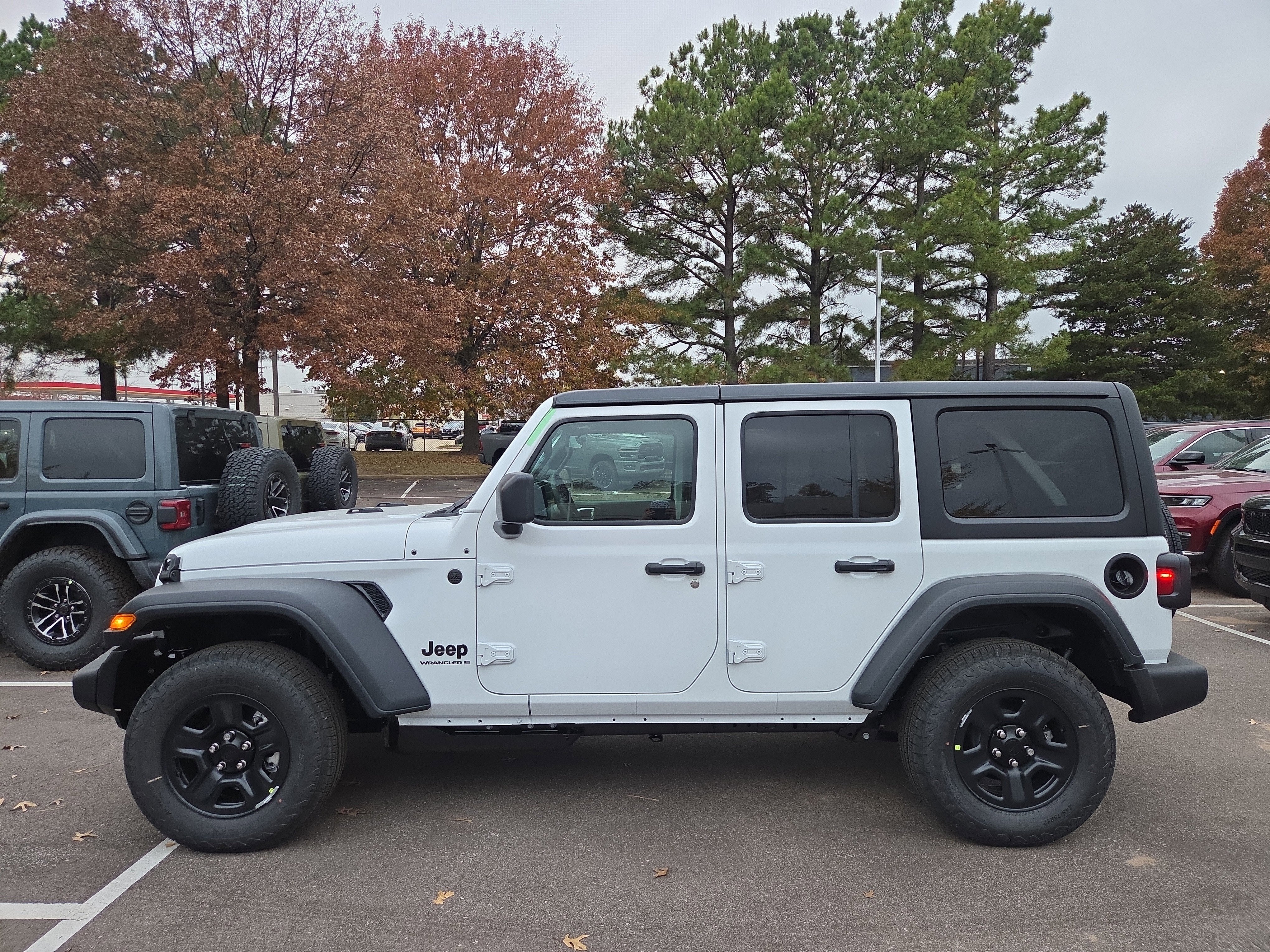 2026 Jeep Wrangler Sport