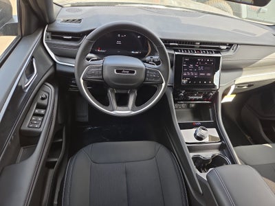 2026 Jeep Grand Cherokee Laredo X