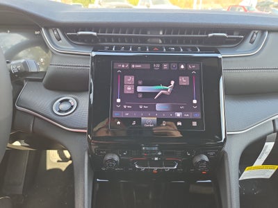 2026 Jeep Grand Cherokee Laredo X