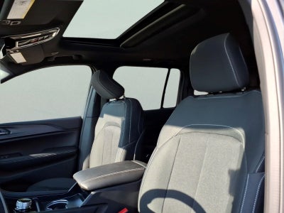 2026 Jeep Grand Cherokee Laredo X 4x2