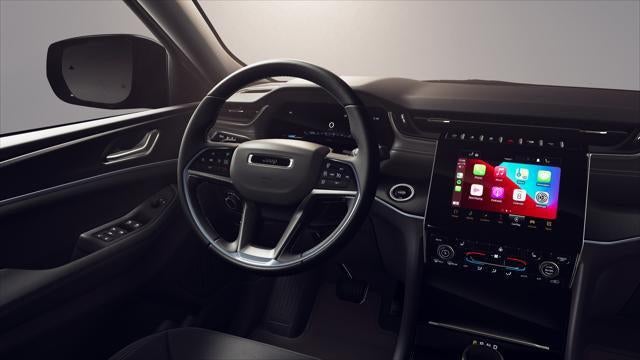 2026 Jeep Grand Cherokee Laredo X 4x2