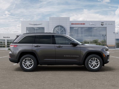 2026 Jeep Grand Cherokee Laredo X 4x2