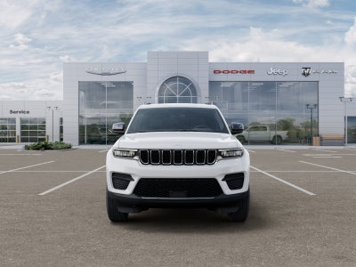 2027 Jeep Grand Cherokee Laredo