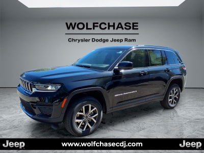 2027 Jeep Grand Cherokee Laredo