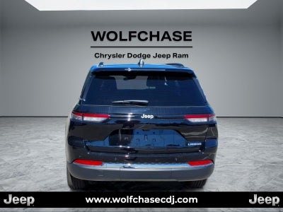 2027 Jeep Grand Cherokee Laredo