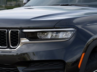 2027 Jeep Grand Cherokee Laredo