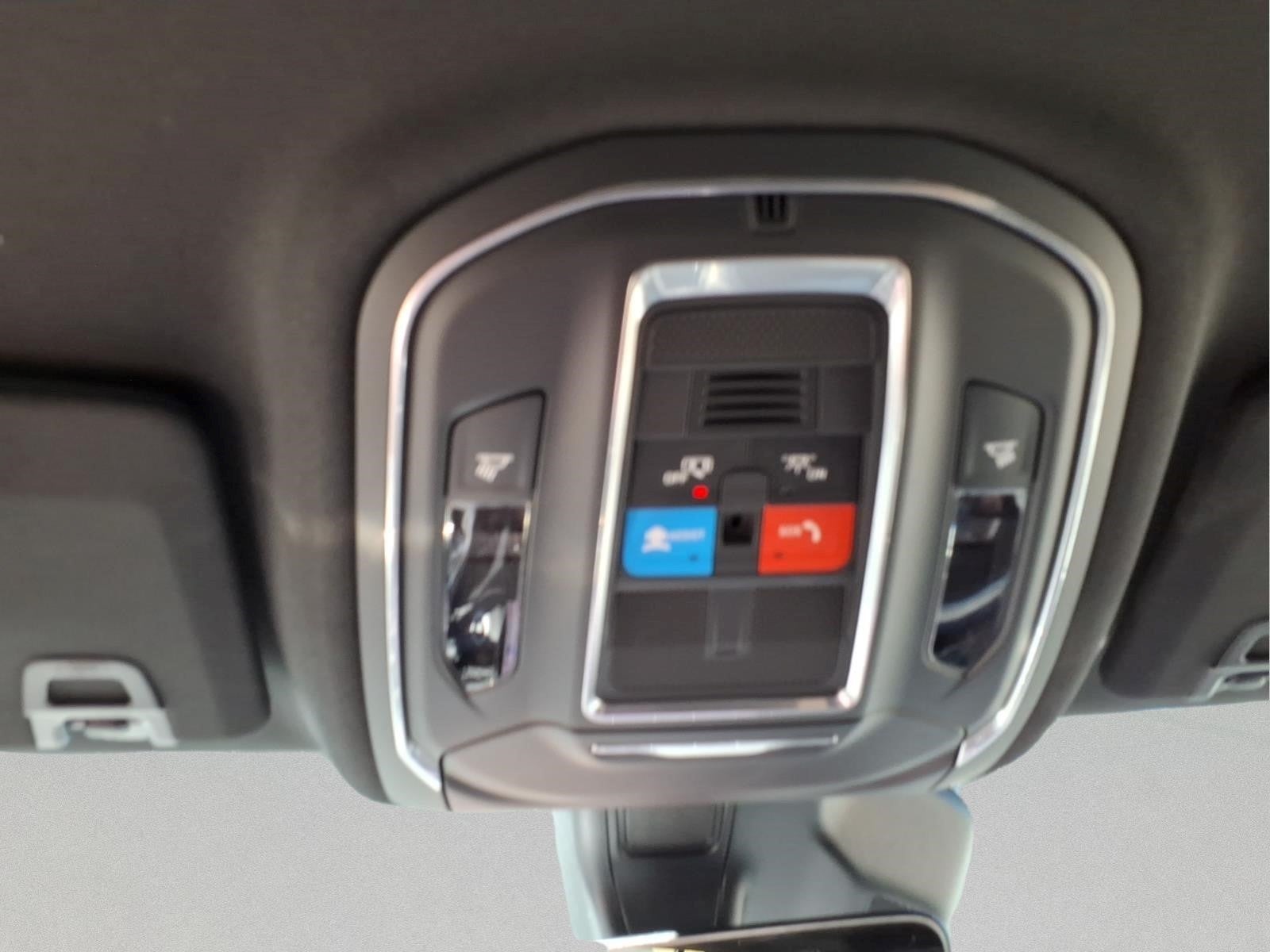 2027 Jeep Grand Cherokee Laredo