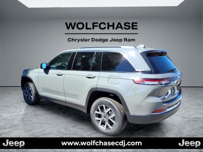 2027 Jeep Grand Cherokee Laredo
