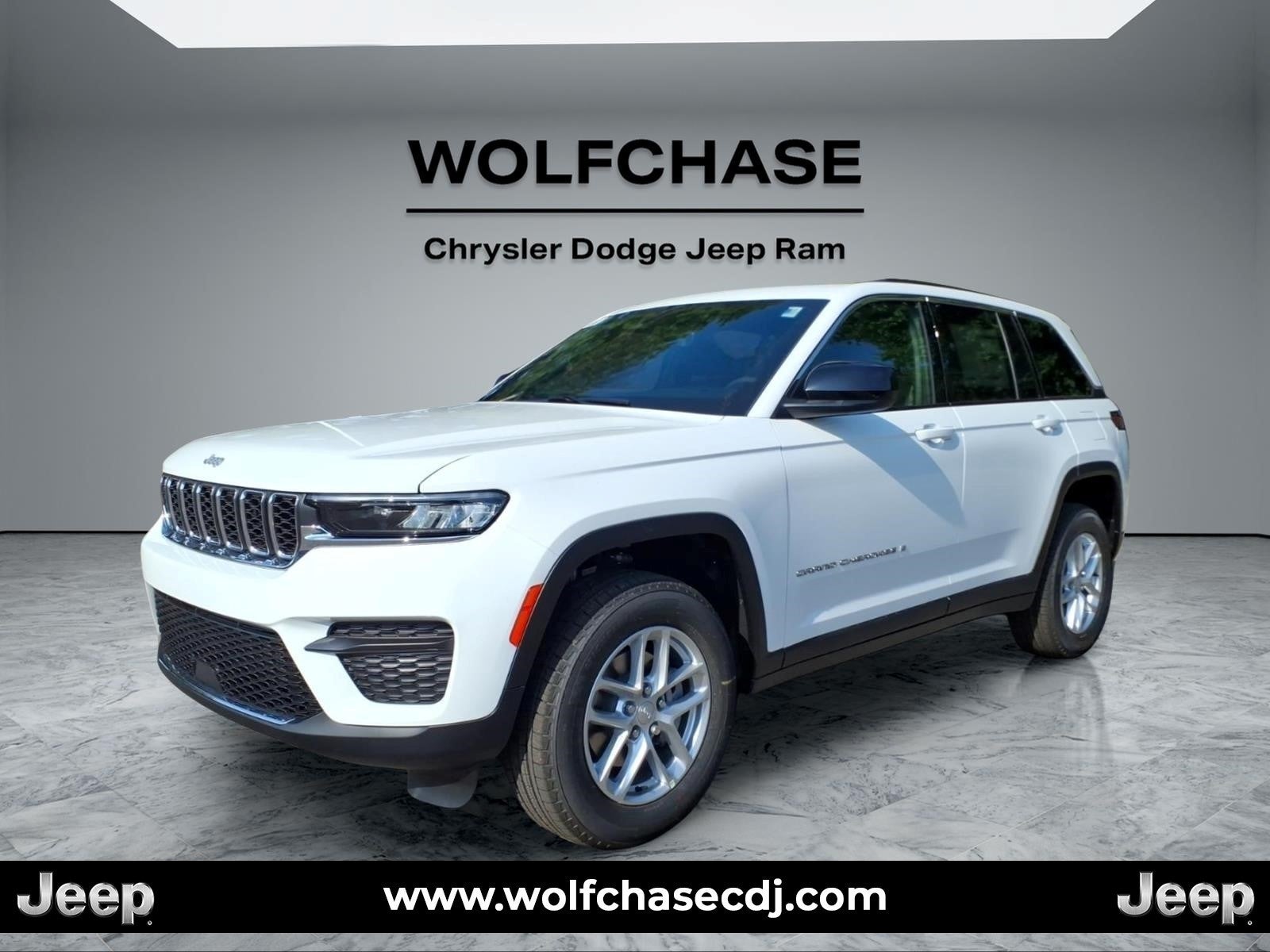 2026 Jeep Grand Cherokee Laredo X 4x2