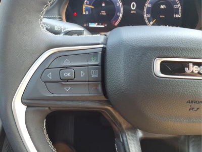 2026 Jeep Grand Cherokee Laredo X 4x2