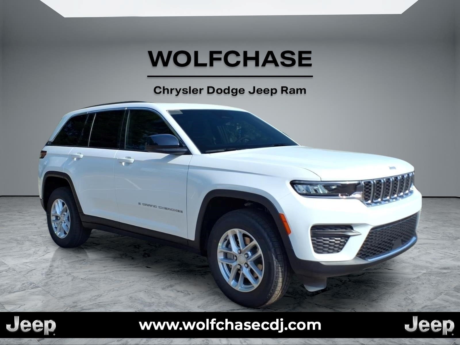 2026 Jeep Grand Cherokee Laredo X 4x2
