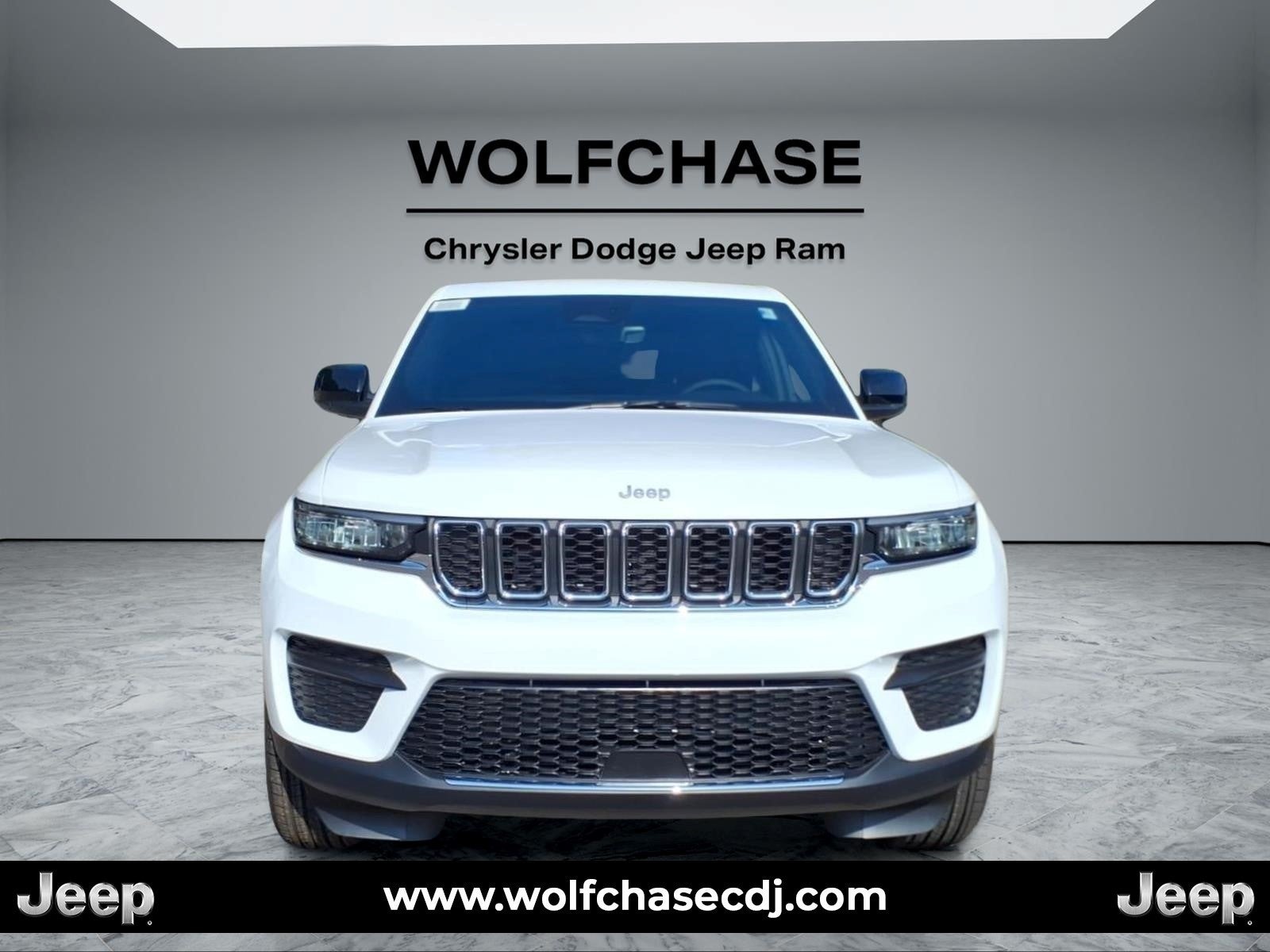 2026 Jeep Grand Cherokee Laredo X 4x2