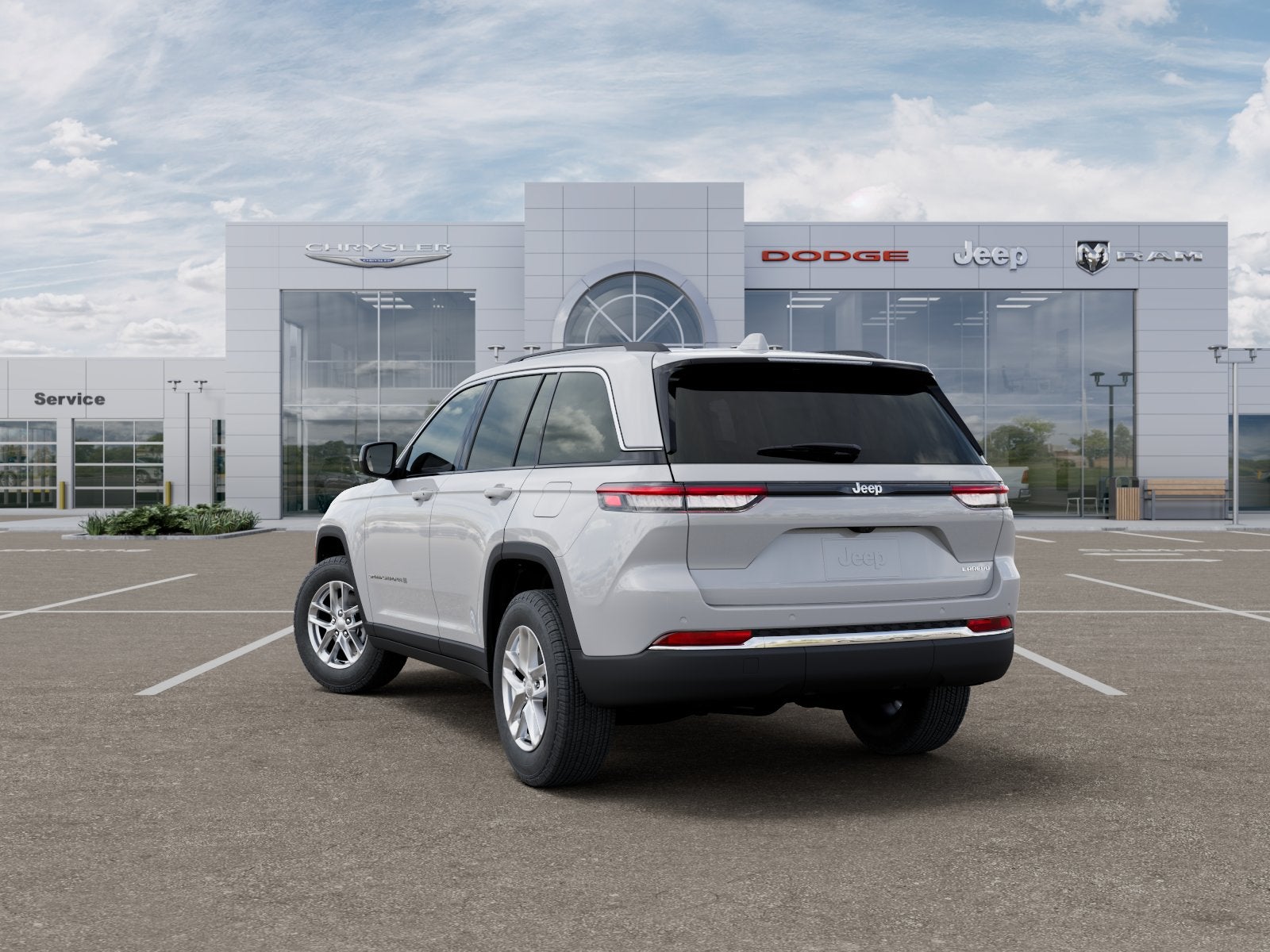 2026 Jeep Grand Cherokee Laredo X 4x2