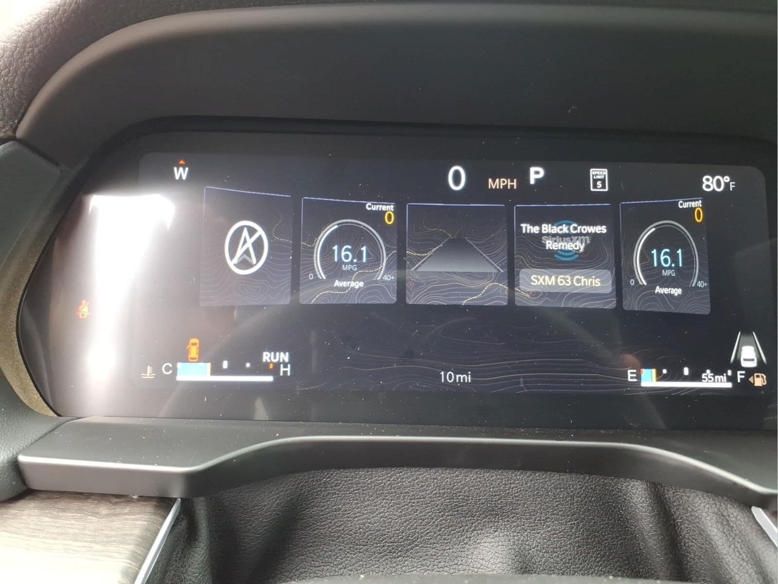2027 Jeep Grand Cherokee Laredo Altitude