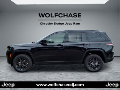 2027 Jeep Grand Cherokee Laredo Altitude