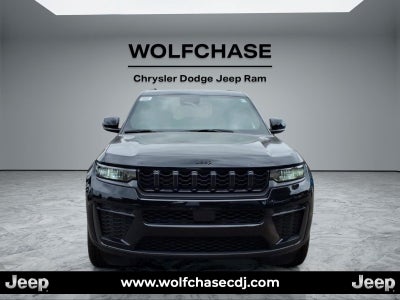 2027 Jeep Grand Cherokee Laredo Altitude