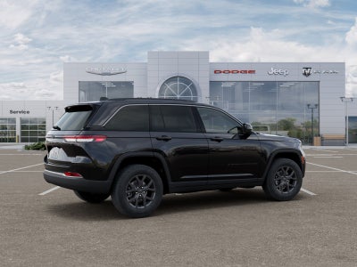 2027 Jeep Grand Cherokee Laredo Altitude