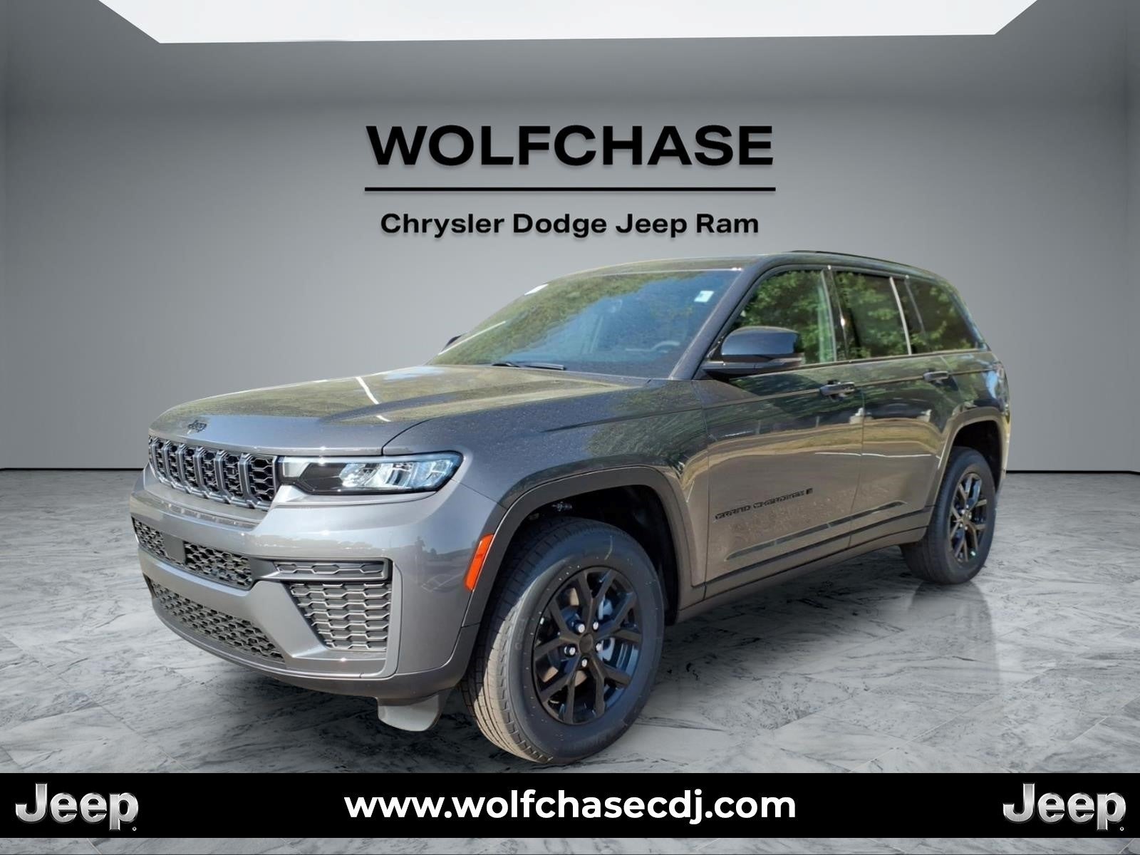 2026 Jeep Grand Cherokee Altitude 4x2