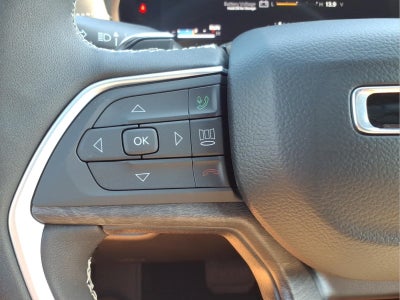 2026 Jeep Grand Cherokee Altitude 4x2