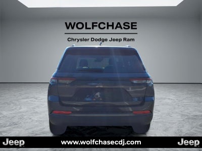 2026 Jeep Grand Cherokee Altitude 4x2