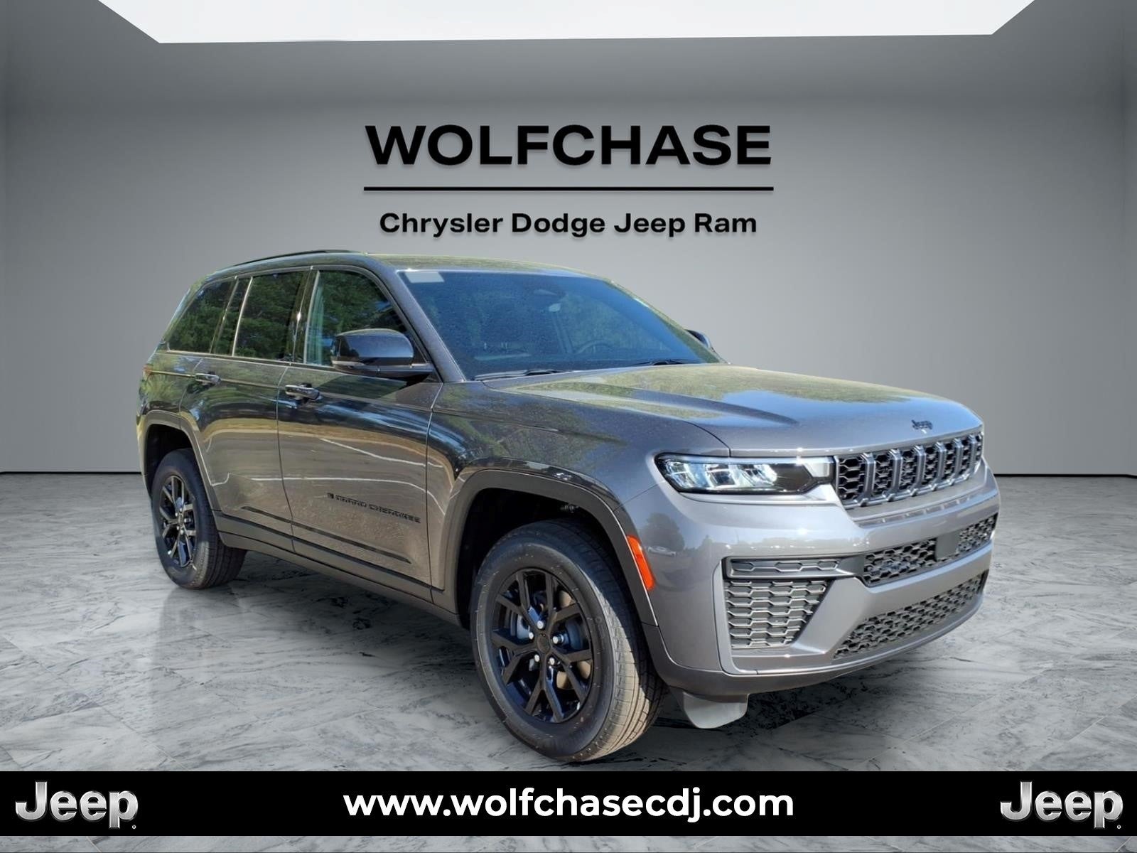 2026 Jeep Grand Cherokee Altitude 4x2
