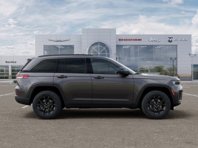 2026 Jeep Grand Cherokee Altitude 4x2