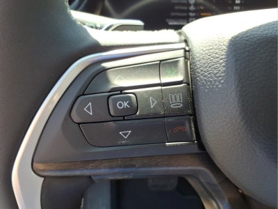 2026 Jeep Grand Cherokee Laredo Altitude