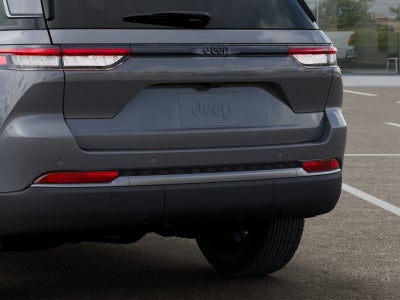 2027 Jeep Grand Cherokee Laredo Altitude