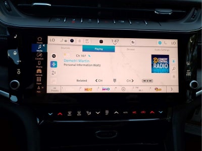 2027 Jeep Grand Cherokee Laredo Altitude