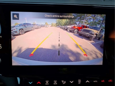 2027 Jeep Grand Cherokee Laredo Altitude