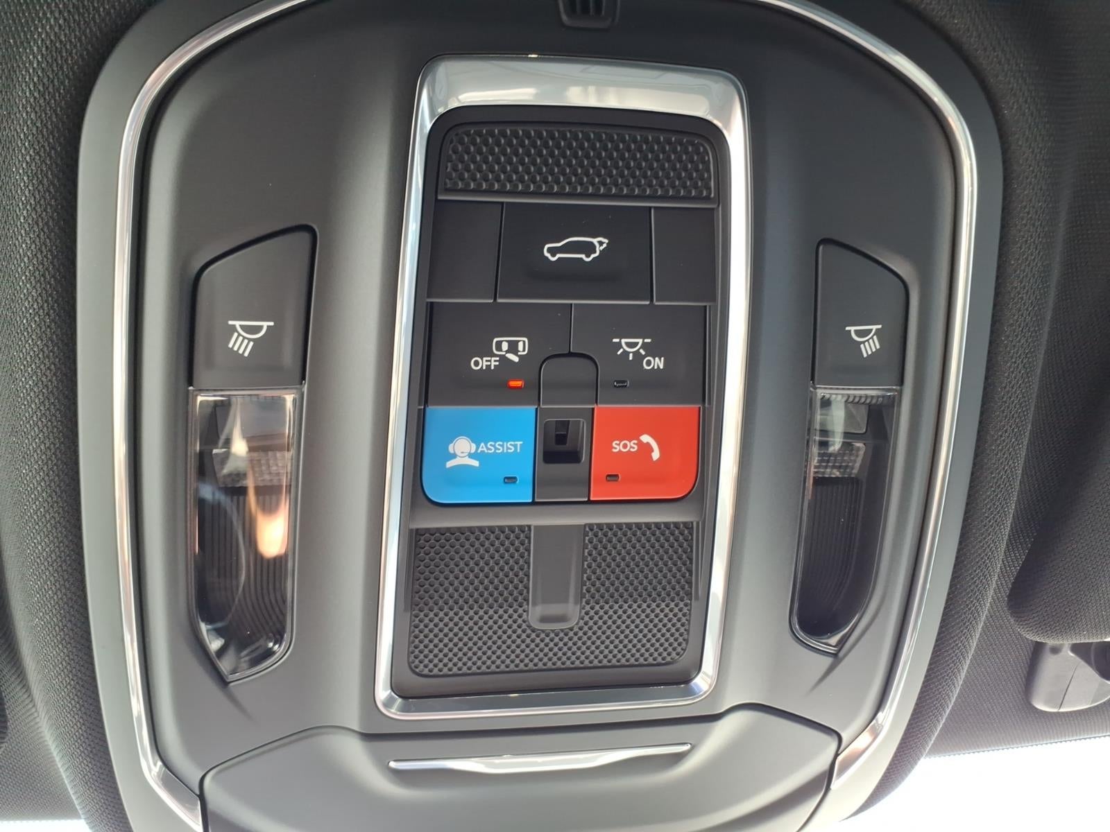 2026 Jeep Grand Cherokee Laredo Altitude