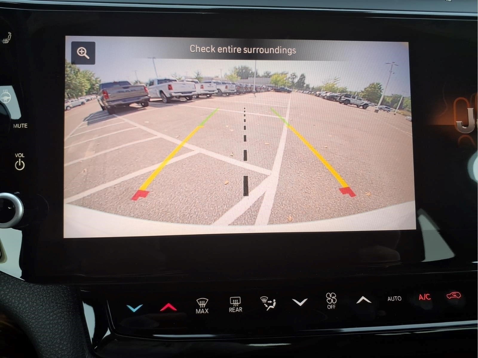 2026 Jeep Grand Cherokee Altitude 4x2