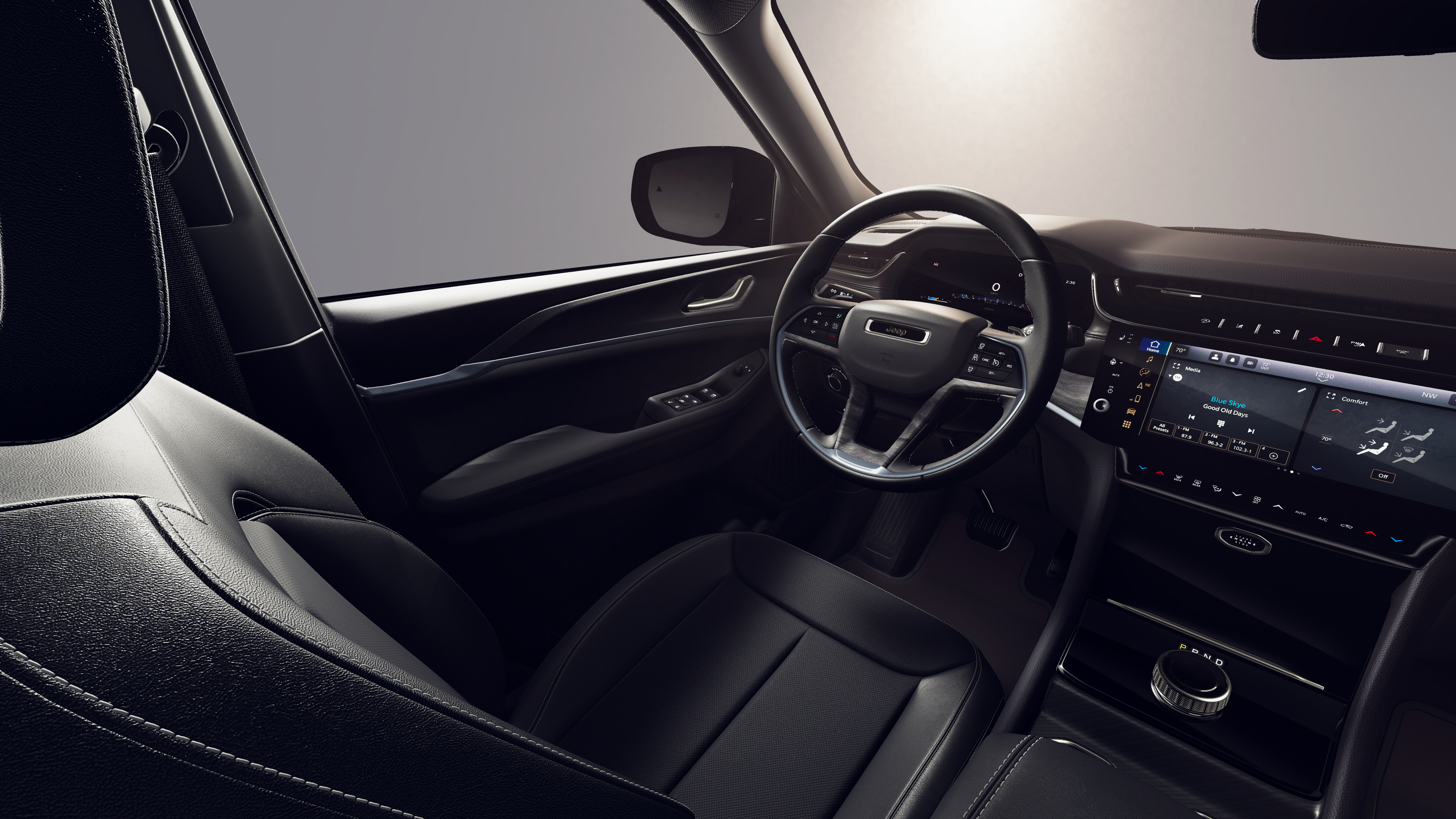 2026 Jeep Grand Cherokee Altitude 4x2