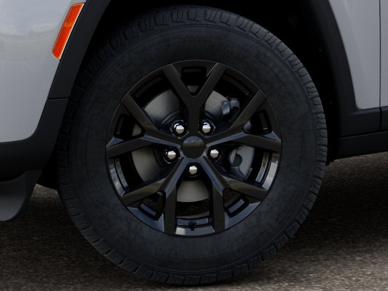 2026 Jeep Grand Cherokee Altitude 4x2