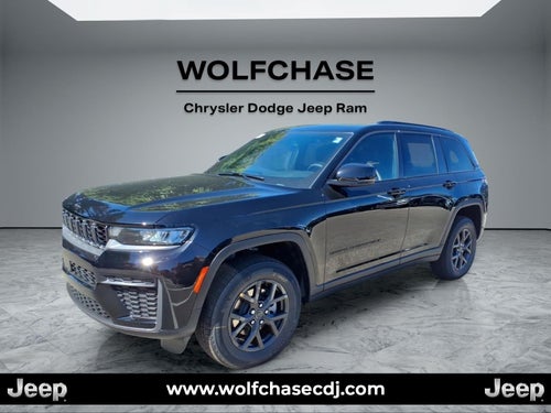 2027 Jeep Grand Cherokee Laredo Altitude