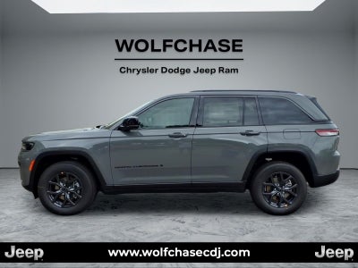2027 Jeep Grand Cherokee Laredo Altitude