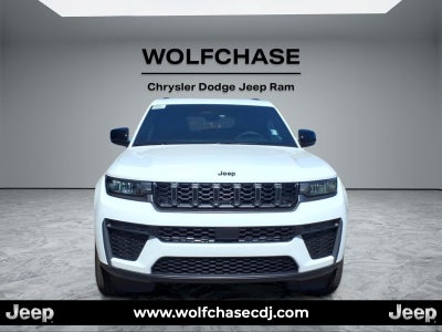 2027 Jeep Grand Cherokee Laredo Altitude