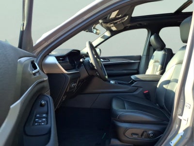 2027 Jeep Grand Cherokee Limited