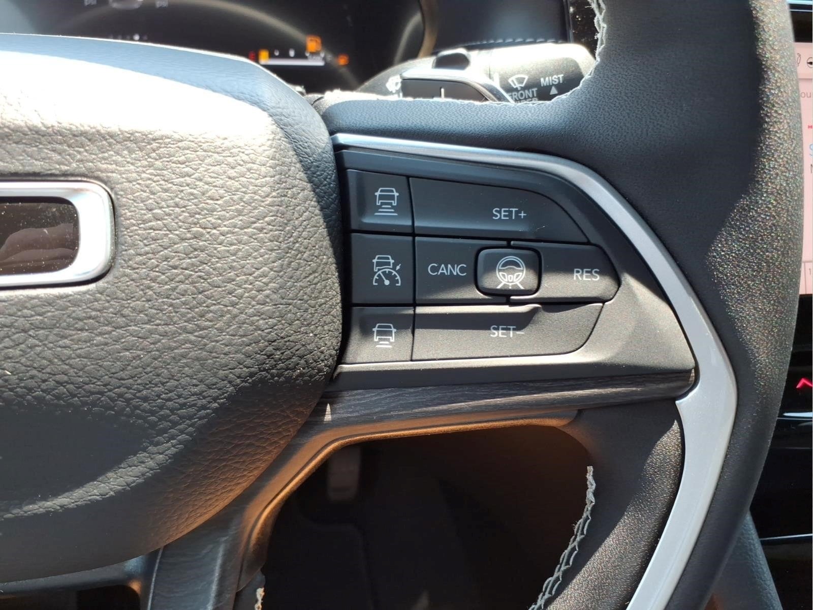 2026 Jeep Grand Cherokee Limited 4x2