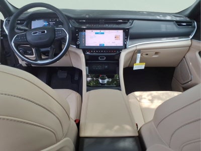 2026 Jeep Grand Cherokee Limited 4x2