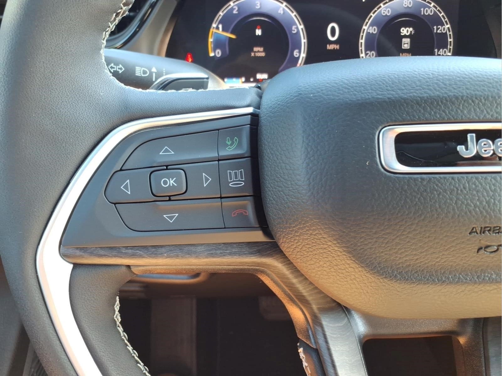 2026 Jeep Grand Cherokee Limited 4x2