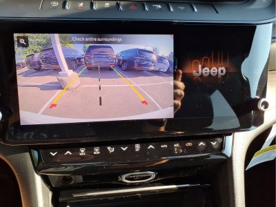 2026 Jeep Grand Cherokee Limited 4x2