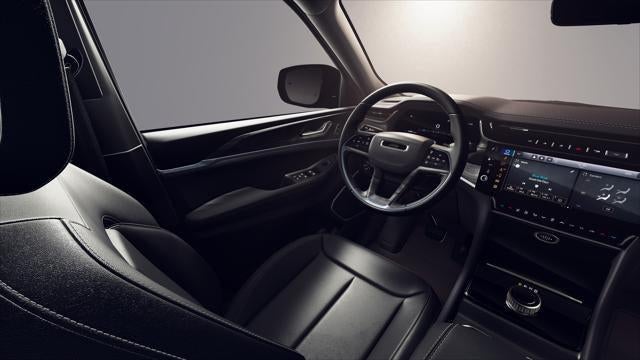2026 Jeep Grand Cherokee Limited 4x2