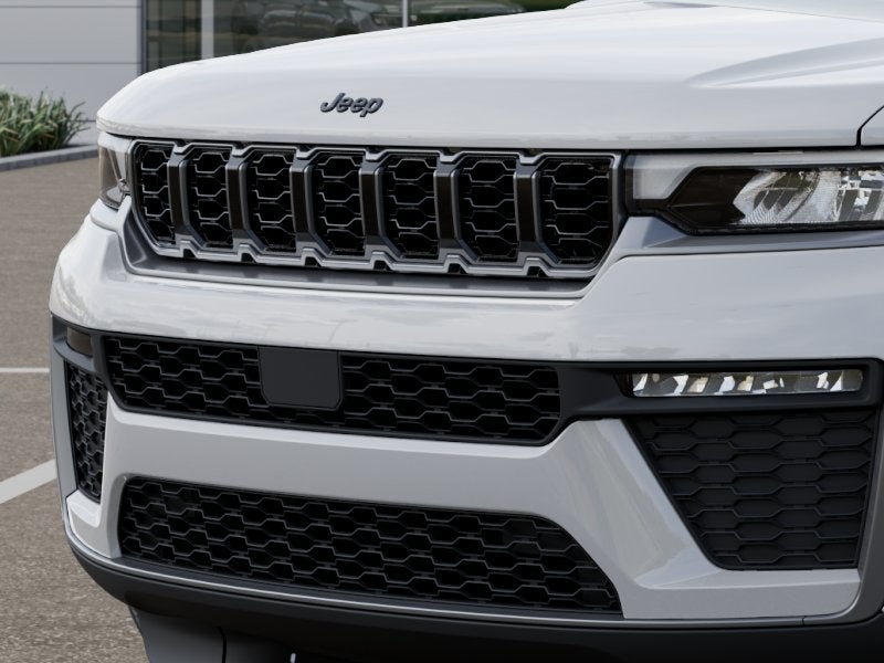 2026 Jeep Grand Cherokee Limited 4x2