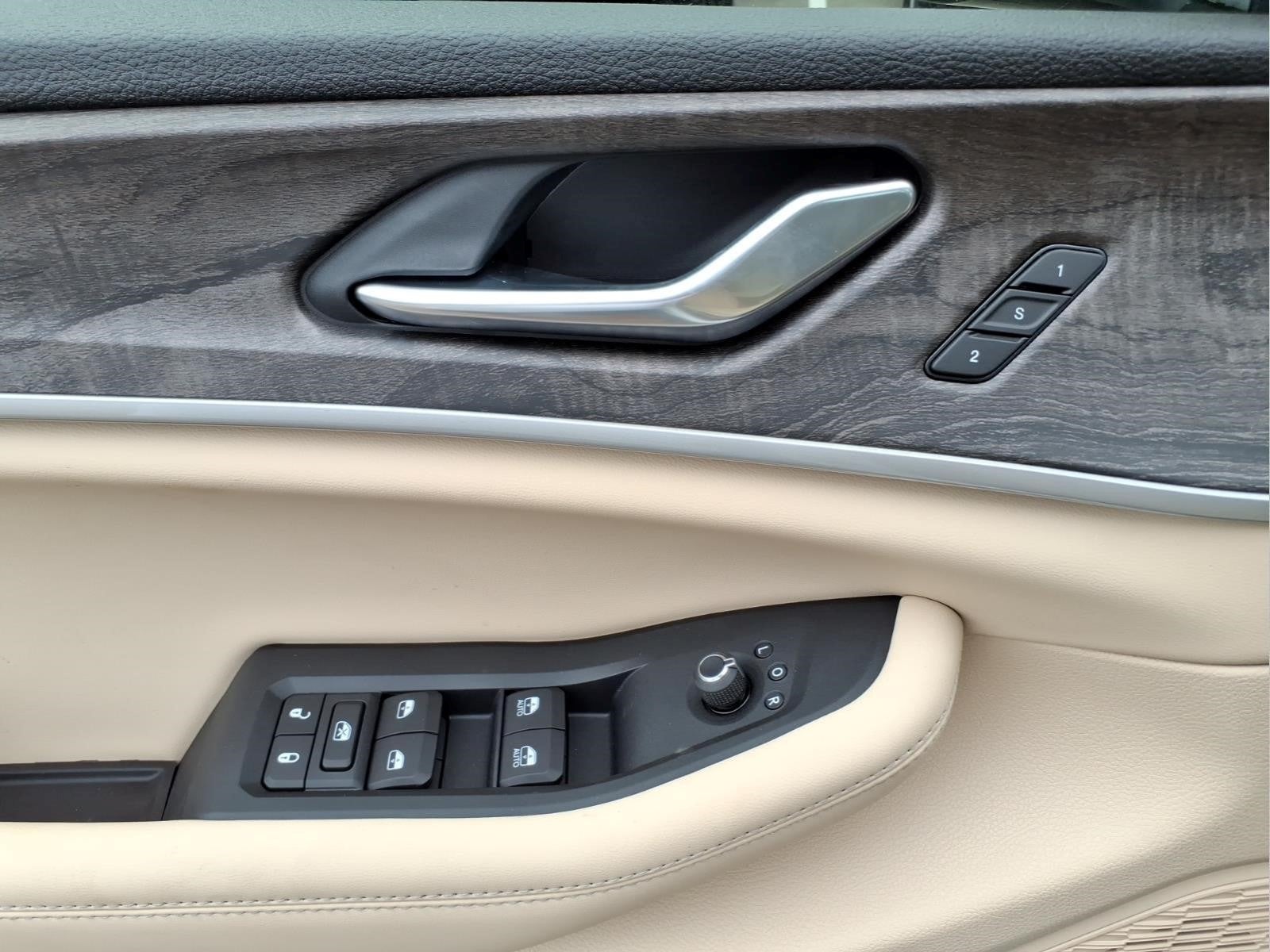 2027 Jeep Grand Cherokee Limited