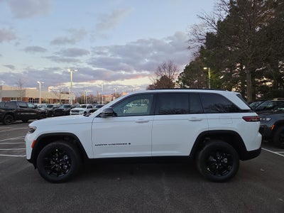 2026 Jeep Grand Cherokee Laredo Altitude