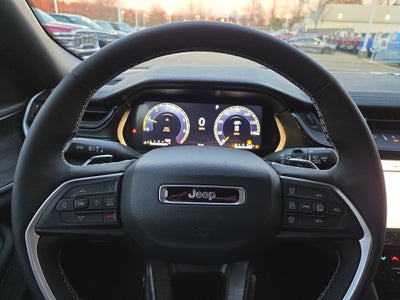 2026 Jeep Grand Cherokee Laredo Altitude