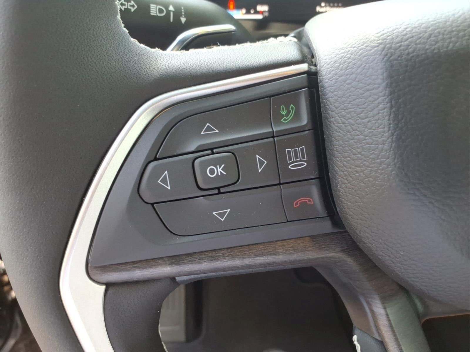 2026 Jeep Grand Cherokee Altitude 4x4