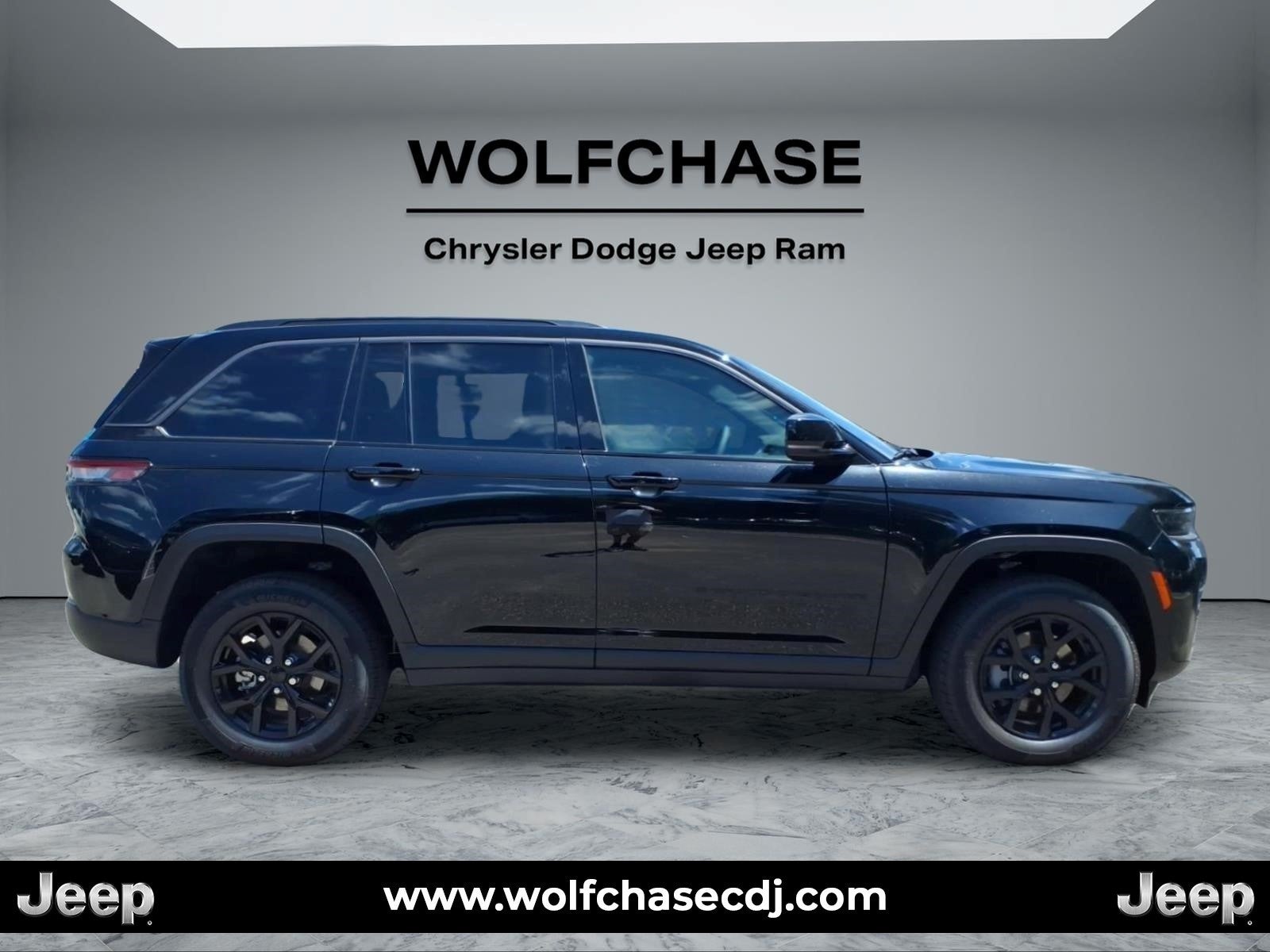 2026 Jeep Grand Cherokee Altitude 4x4