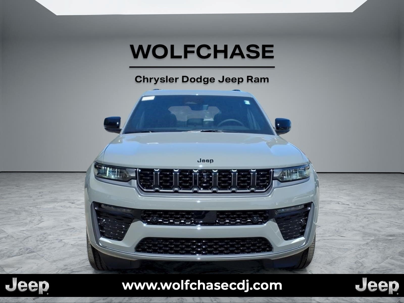 2027 Jeep Grand Cherokee Limited Reserve
